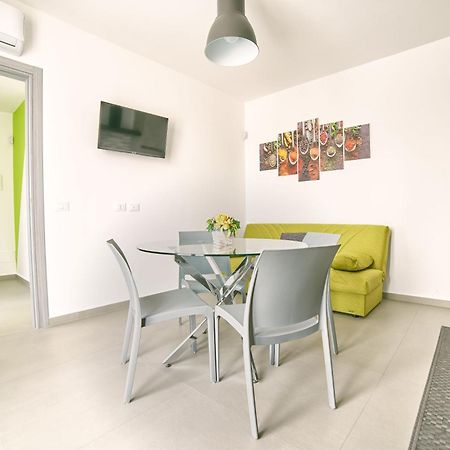 Il Casale Di Monacella Aparthotel Santa Venerina Bagian luar foto