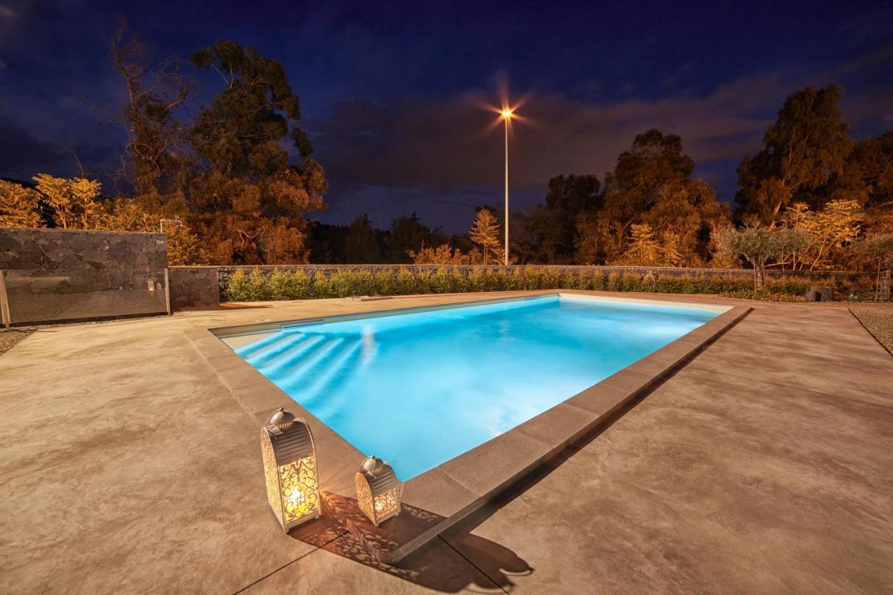 Il Casale Di Monacella Aparthotel Santa Venerina Bagian luar foto