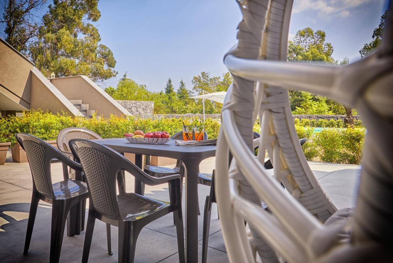 Il Casale Di Monacella Aparthotel Santa Venerina Bagian luar foto