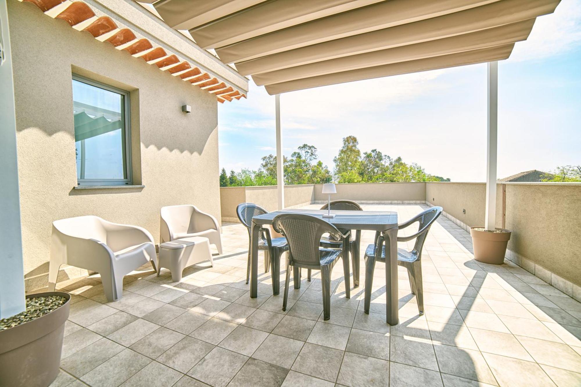 Il Casale Di Monacella Aparthotel Santa Venerina Bagian luar foto