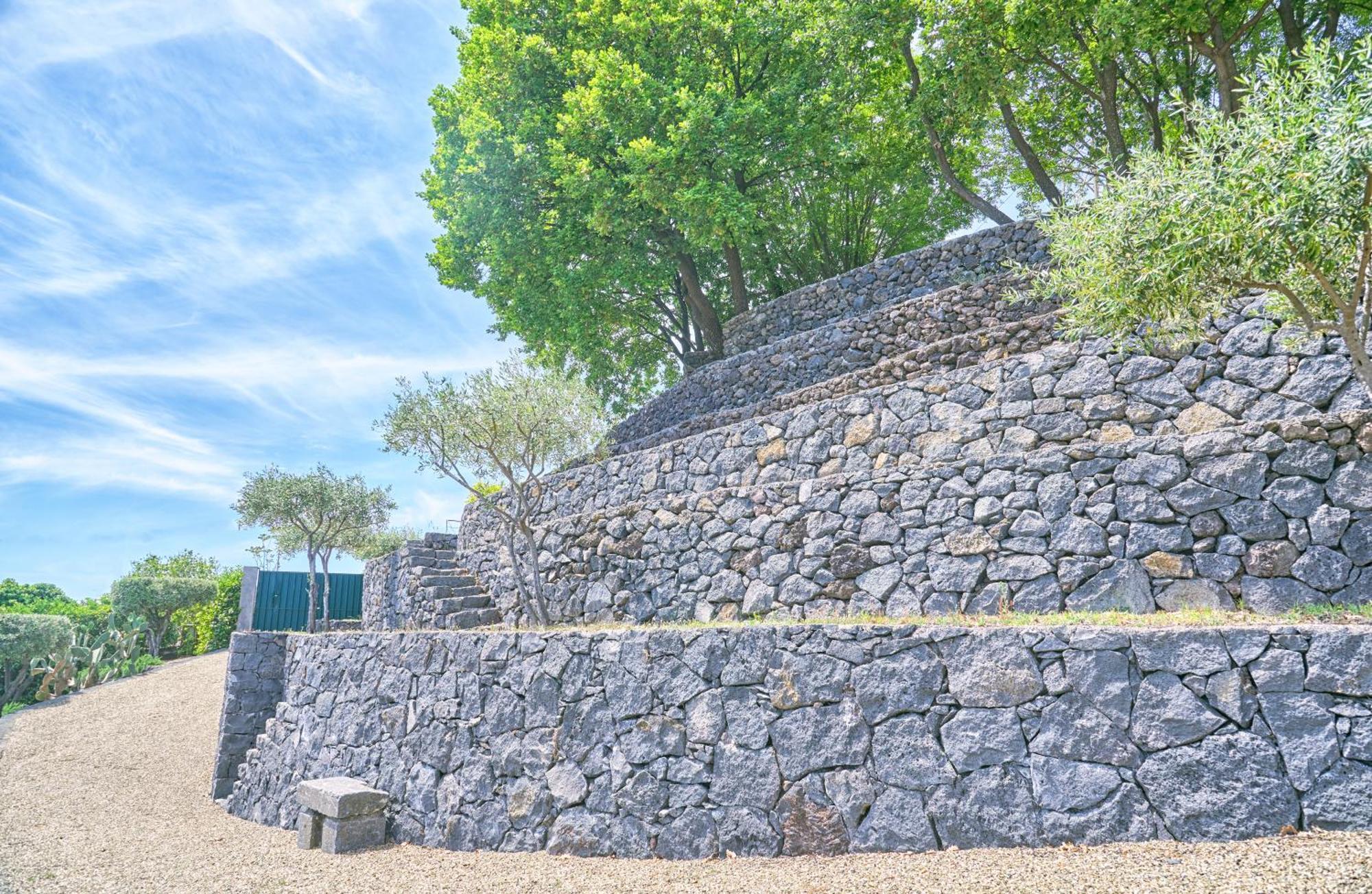Il Casale Di Monacella Aparthotel Santa Venerina Bagian luar foto