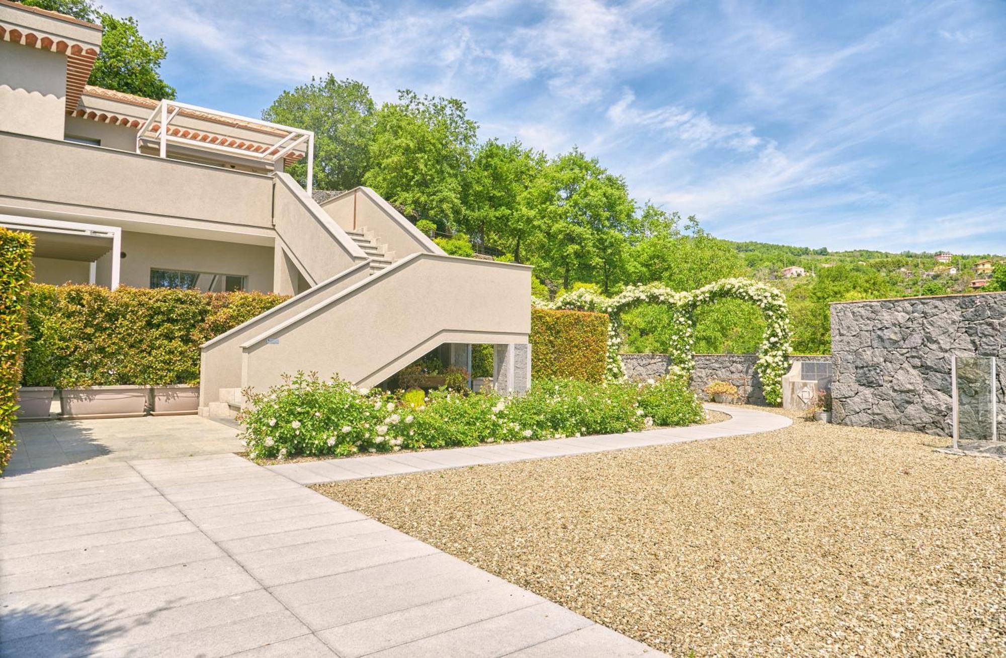 Il Casale Di Monacella Aparthotel Santa Venerina Bagian luar foto